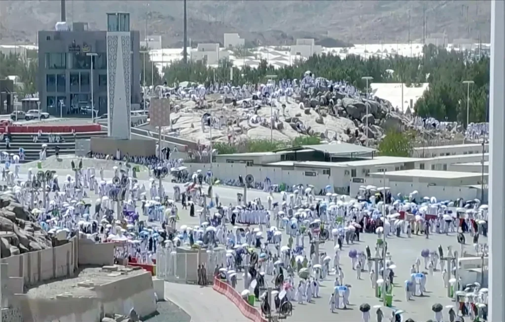 Millions of Pilgrims Gather at Day of Arafat